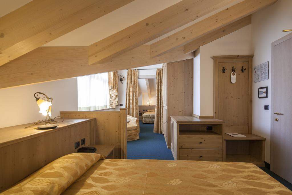 Family Hotel Andes - Only For Family วีโก ดี ฟาสซา ห้อง รูปภาพ